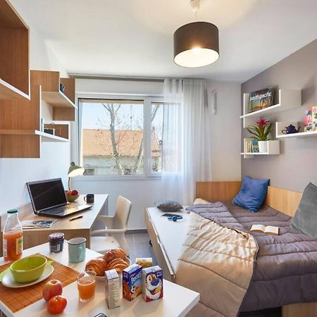 Residence Nemea - Beaux Arts Монпелие Екстериор снимка