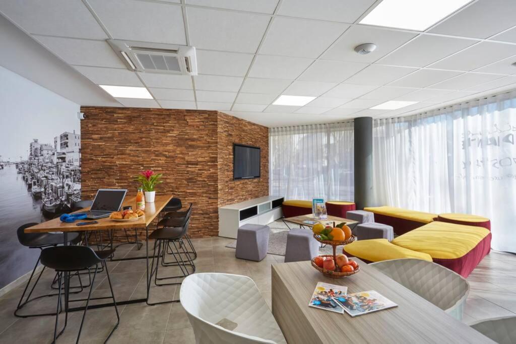 Residence Nemea - Beaux Arts Монпелие Екстериор снимка